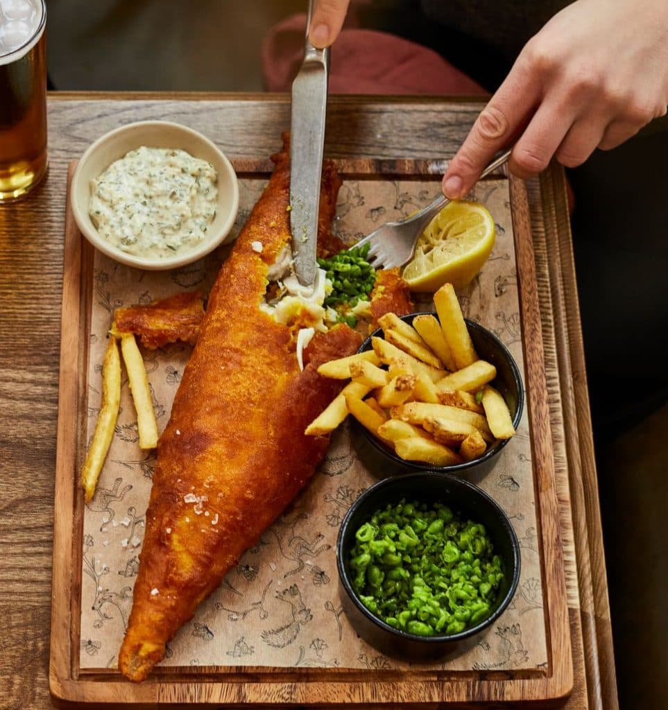 Cover Image for Complimentary Fizz when you order Fish and Chips at The Black Horse!