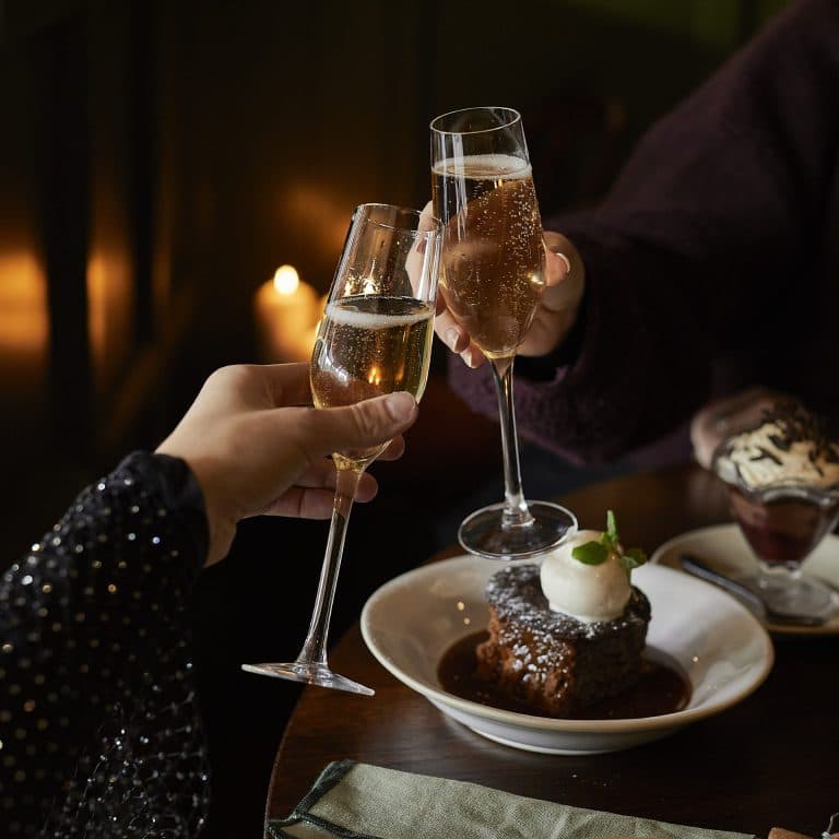 Cover Image for Complimentary Festive Fizz this Christmas at The Black Horse